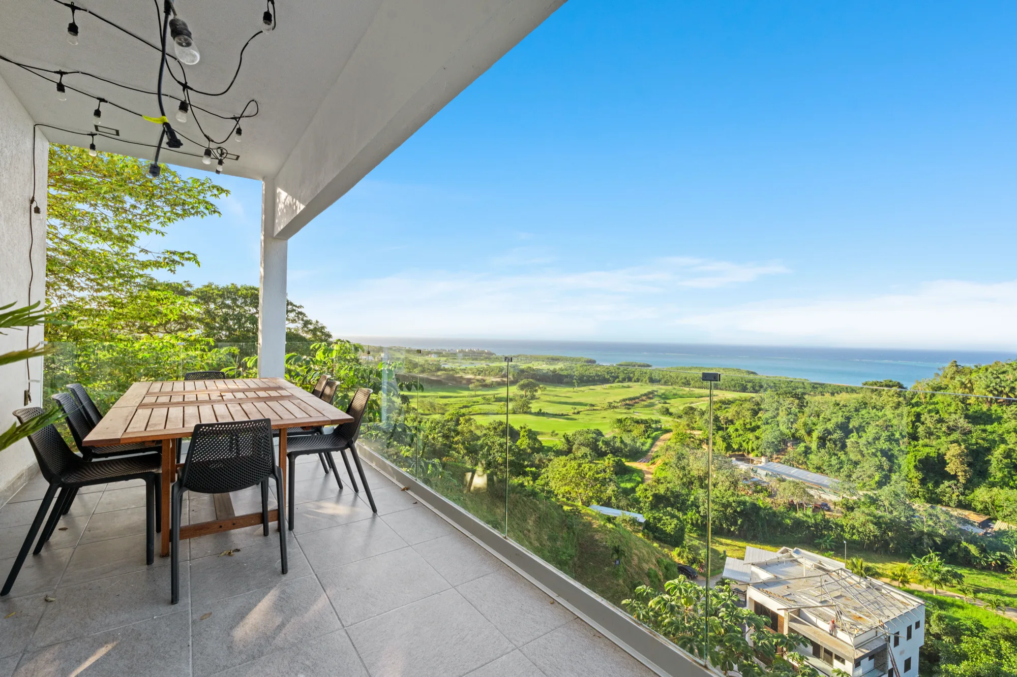 Endless Island Horizons — exterior photo 6 of 43