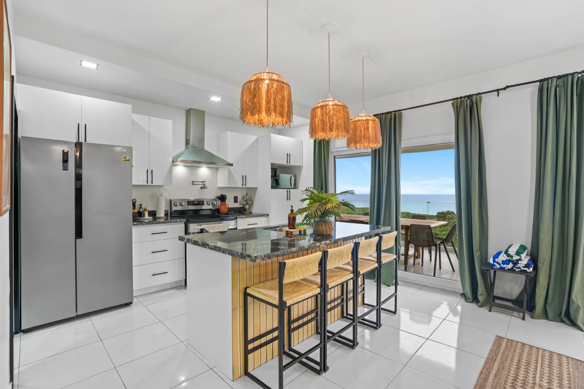 Endless Island Horizons — interior photo 18 of 34