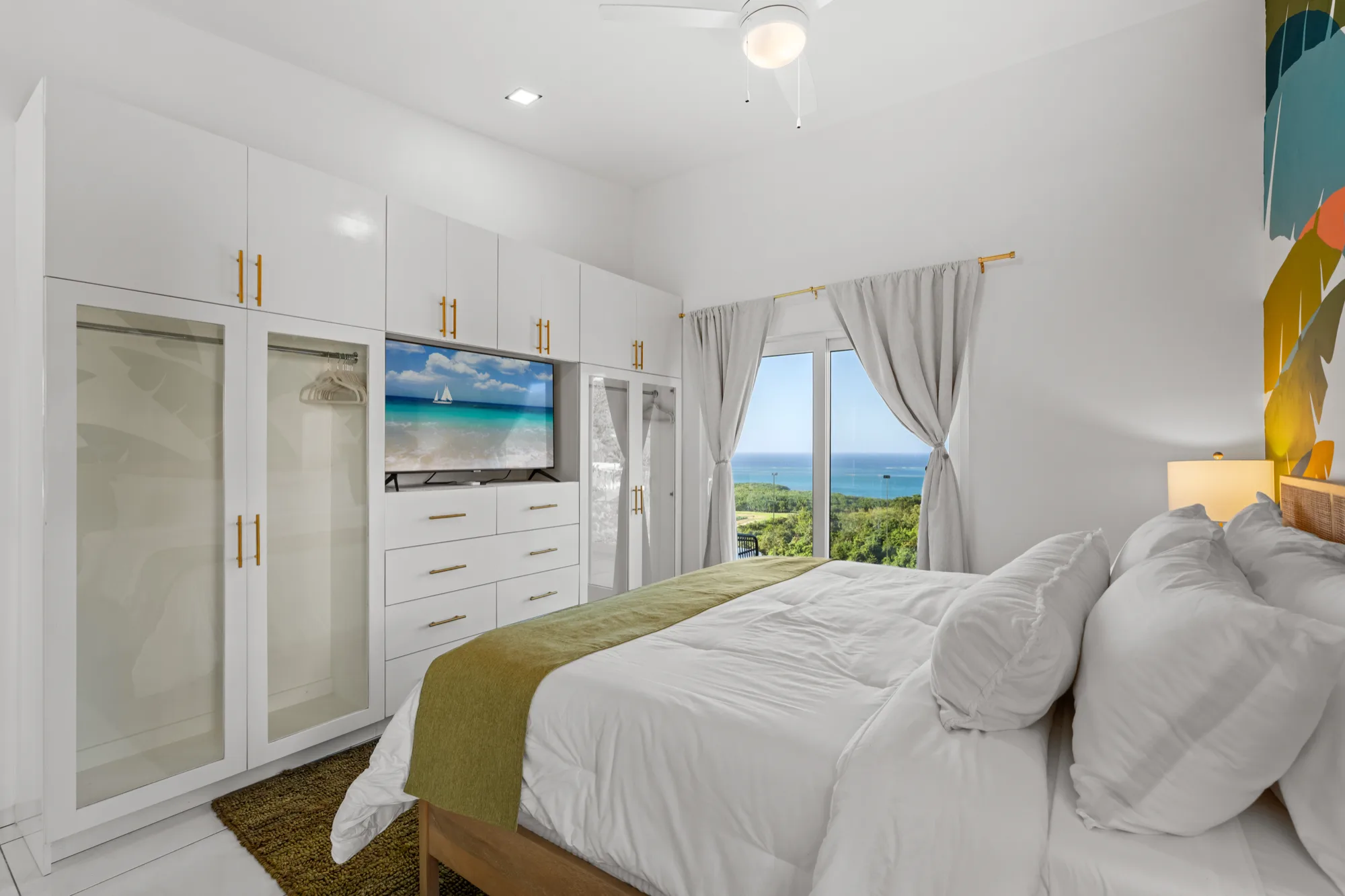 Endless Island Horizons — interior photo 29 of 34