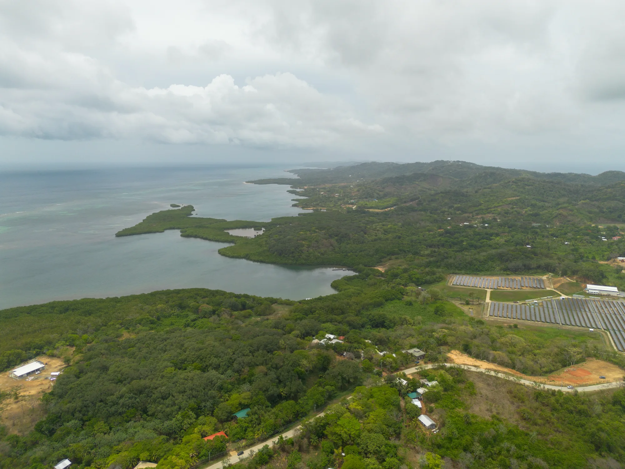 Man O War Cay, Protected Harbor Waterfront — exterior photo 13 of 14