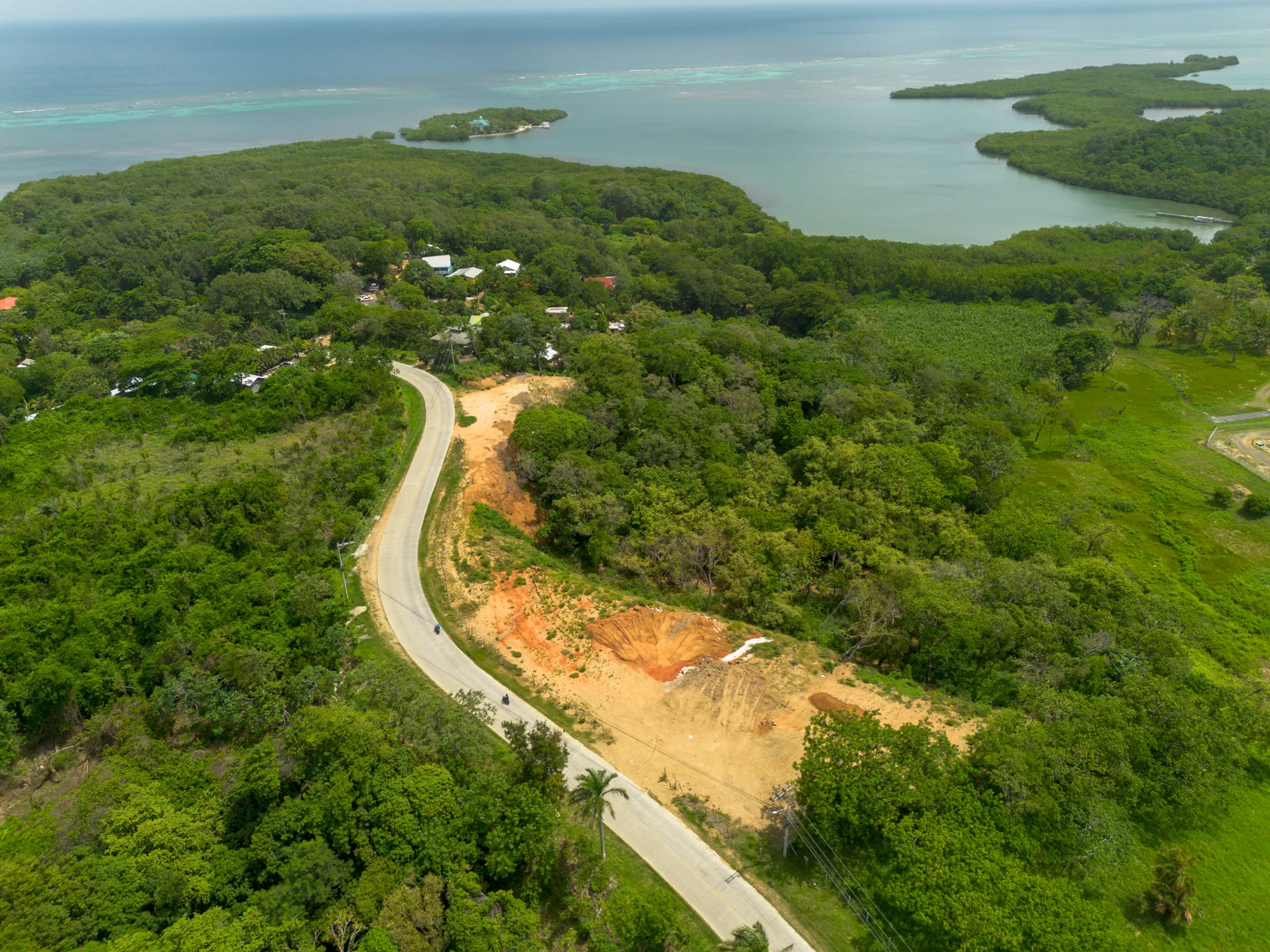 Man O' War, 2 Acres Prime Commercial Land — exterior photo 9 of 10